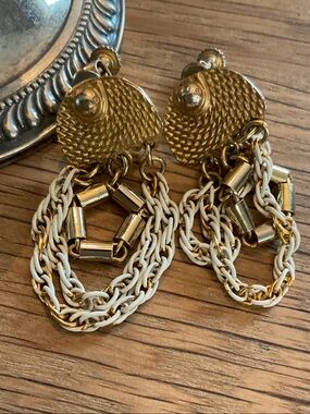 Vintage Hobe Signed Clip On Gold and Cream Chain Drop Earrings -